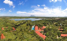 Cinnamon Lodge Habarana